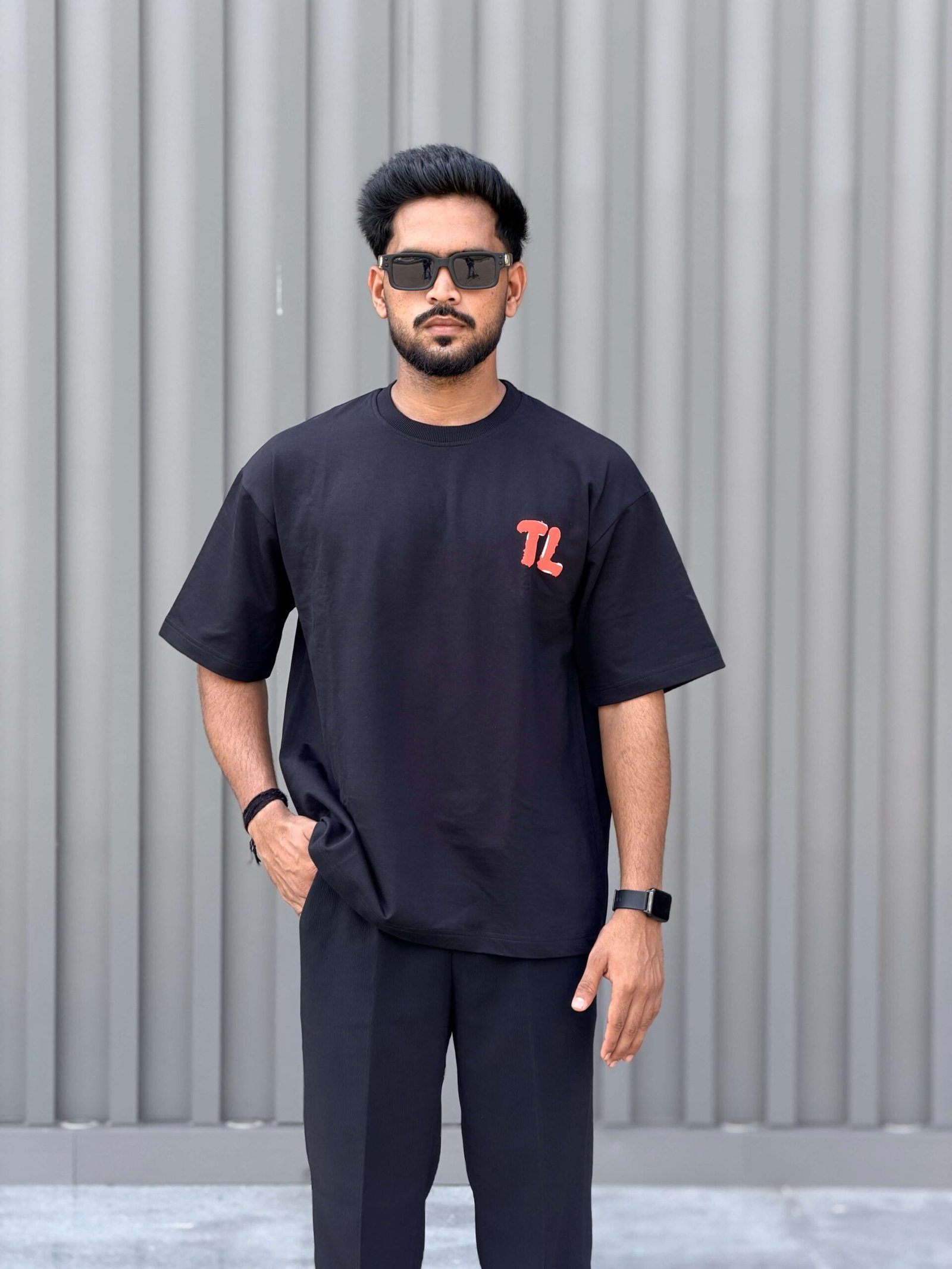 Night Owl Oversized Embroidered T-Shirt – Black - Image 3