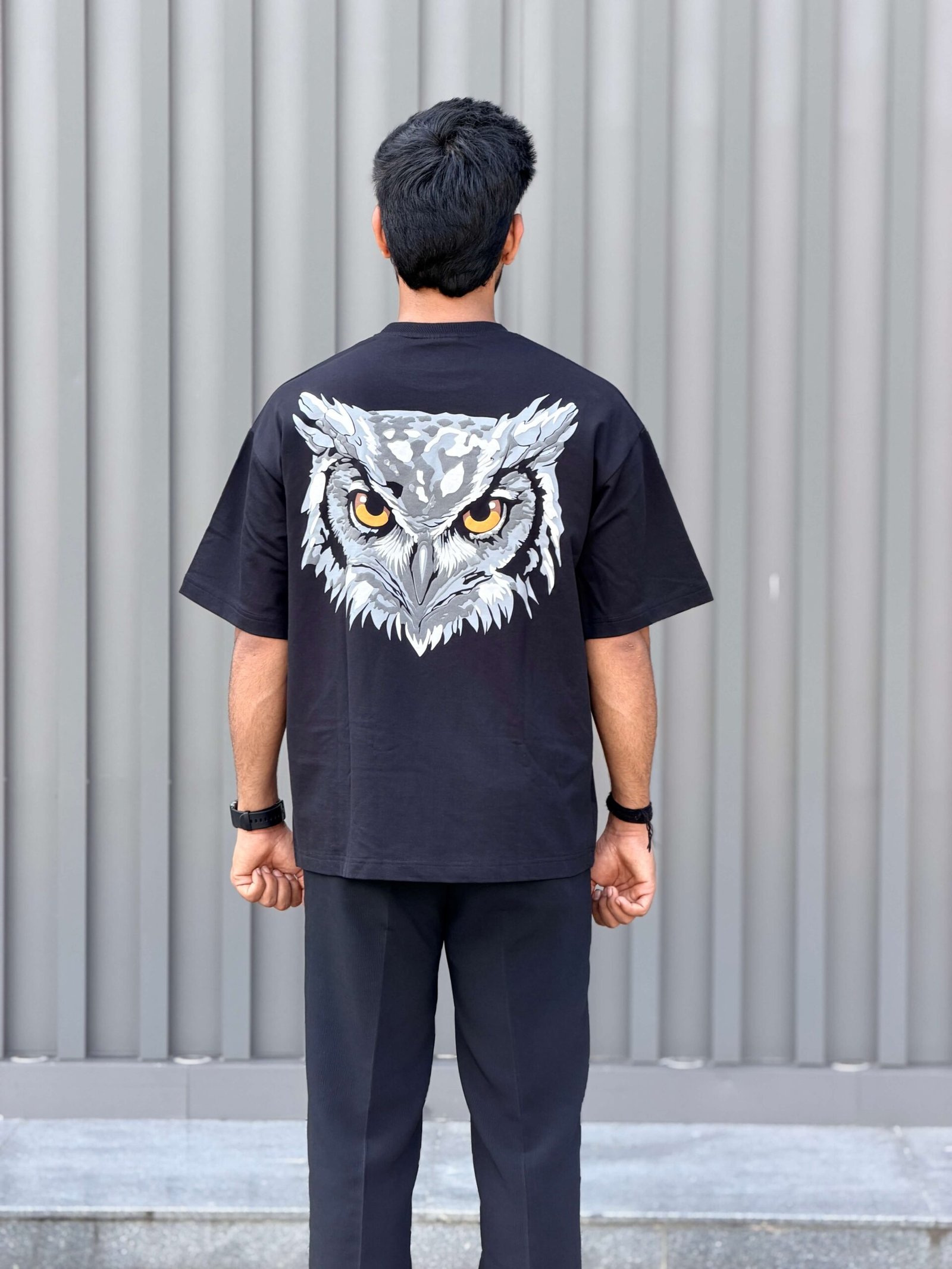 Night Owl Oversized Embroidered T-Shirt – Black - Image 4